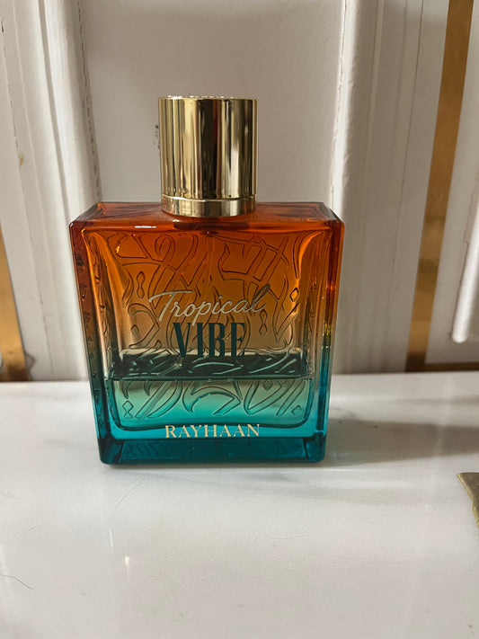 Partial : Tropical Vibe