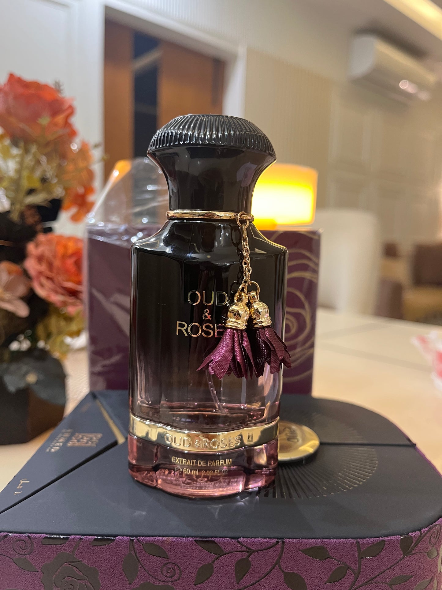 Partial : Oud & Roses